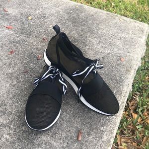 ‼️NWT‼️ Steve Madden sneakers